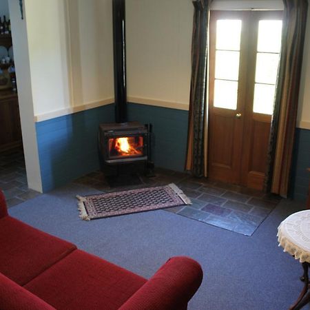 Coonawarra'S Pyrus Cottage Exterior photo